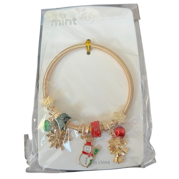 Mint - Christmas Charms Bracelets - Picture 3 of 4